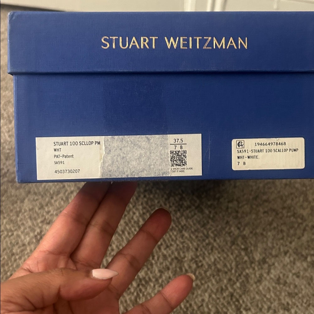 Stuart Weitzman 100 Scalloped patent heels size 7 - Picture 7 of 7